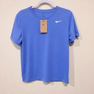 Nike tee